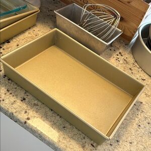 WILLIAMS SONOMA CAKE PAN 13x9